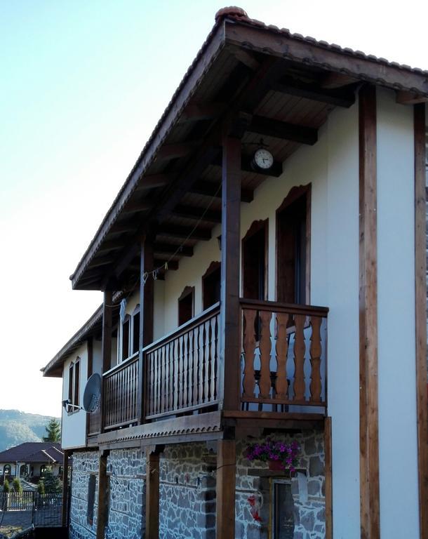 Semana Guesthouse Vrata Exterior photo